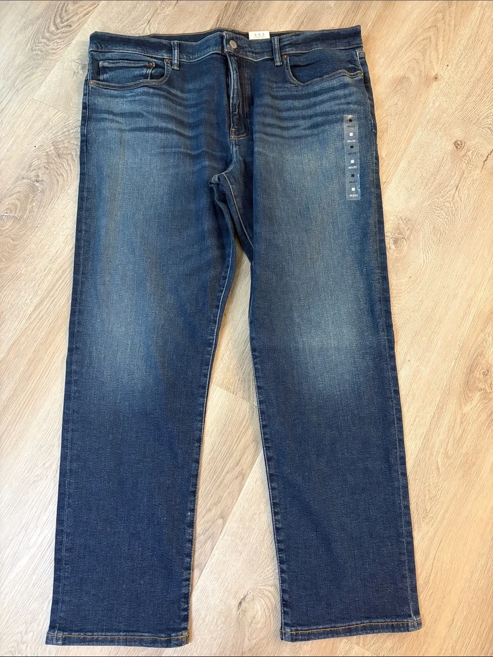 NEW WITH TAGS Lucky Brand 223 Straight Fit Jeans 40x32 blue denim casual classic
